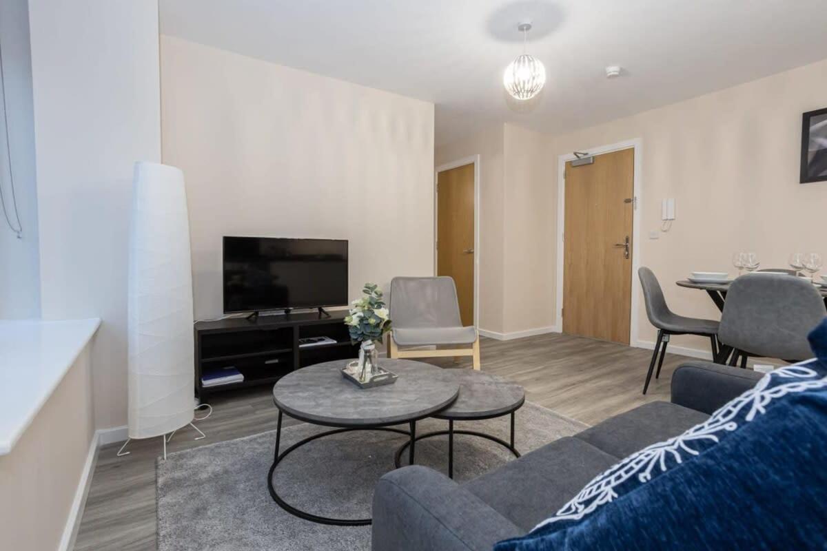 Lovely 1 Bedroom Apartment In マンチェスター エクステリア 写真